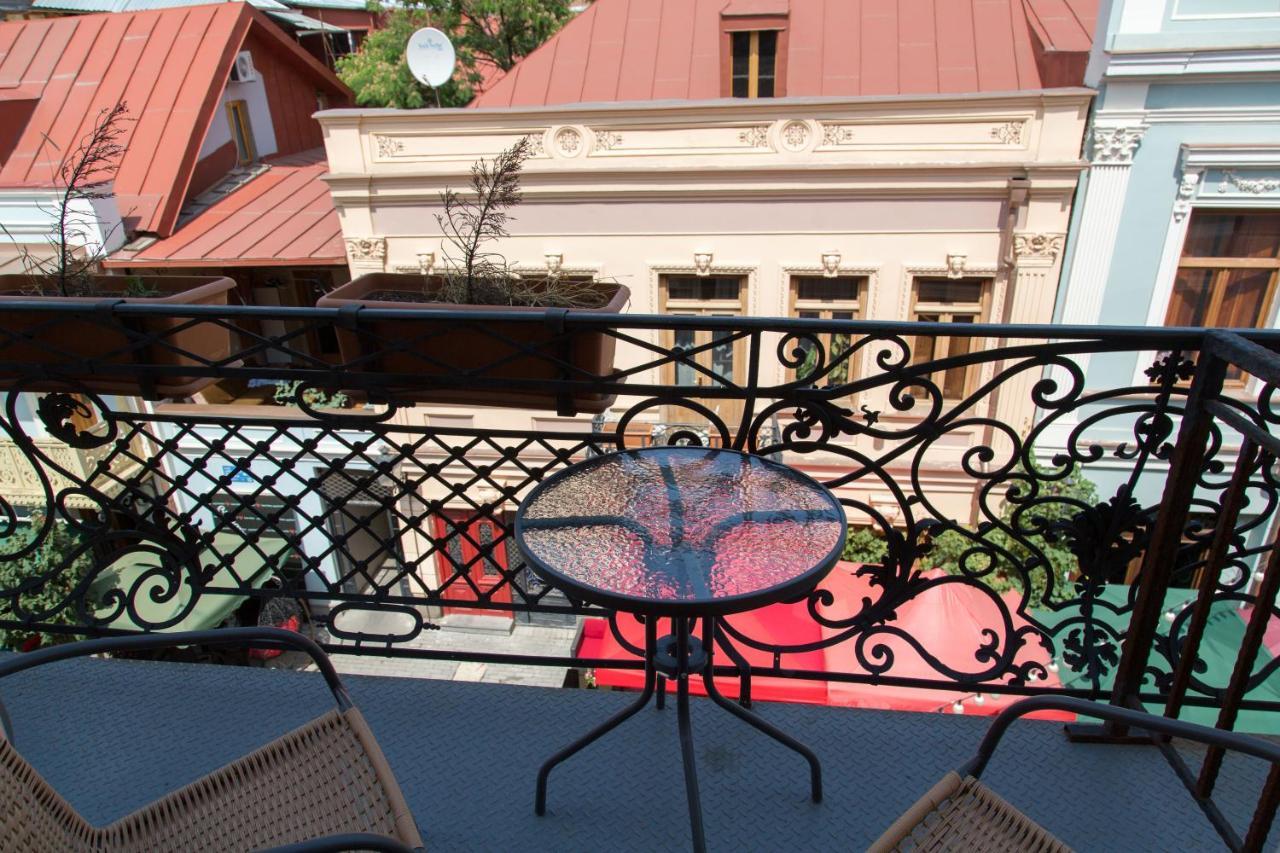 Apartament On Aghmashenebeli 26 Tbilisi Exterior photo