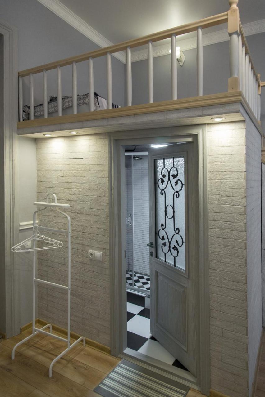 Apartament On Aghmashenebeli 26 Tbilisi Exterior photo